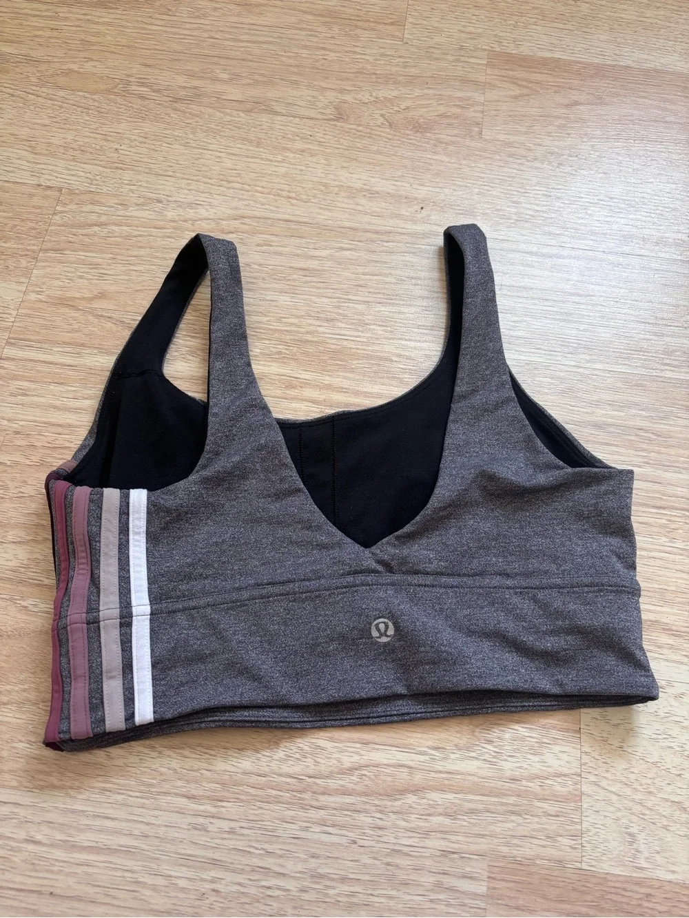 Lululemon Women’s Scoop Neck Crop Bralette in Brown with Accent Stripes size 8